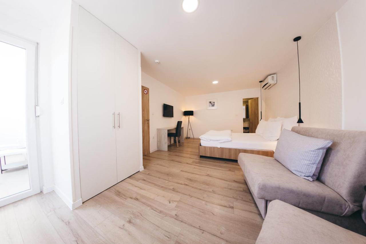 City Apartment One Мостар Екстериор снимка
